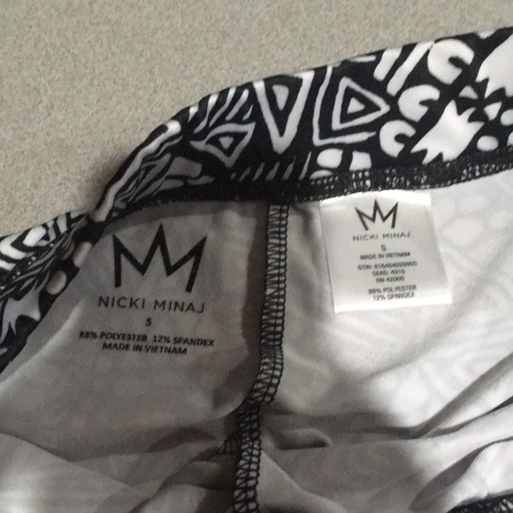 Nicki Minaj Tribal Leggings! - Picture 4 of 4
